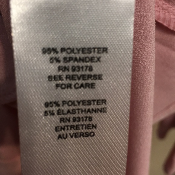 NWT T Tahari long sleeve Rose Ladies blouse  2X - Picture 7 of 9